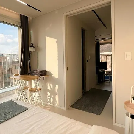 Zest Jamsil Apartment